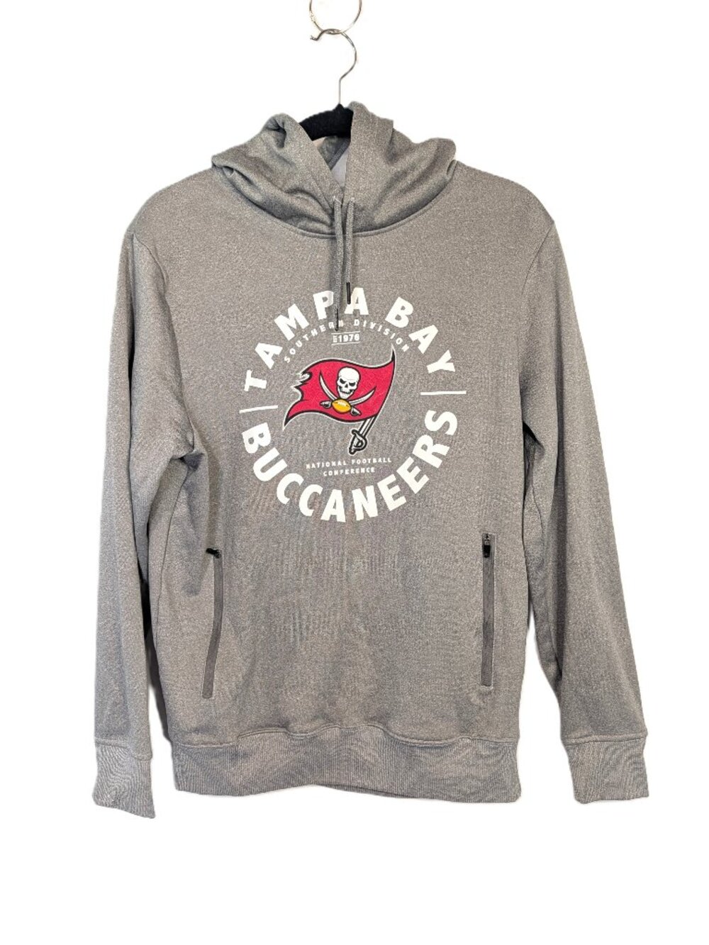 NFL Tampa Bay Buccaneers Men's Gray Sweatshirt Zipper Pockets Pullover Medium M